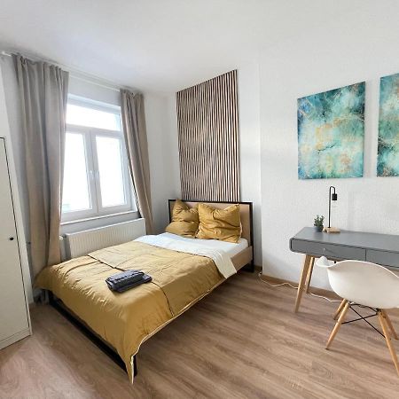 150Qm - 5 Rooms - Free Parking - Mallibase Apartments Hannover Eksteriør billede